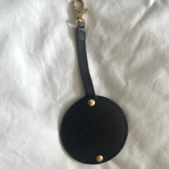 Tory Burch Black Round Mirror with Clip - Picture 6 of 6